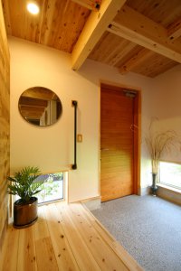 エントランス｜Glamp｜栃木県宇都宮市で注文住宅を手掛ける NEXT HAUS DESIGN／ネクストハウスデザインの施工例