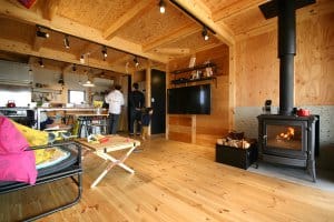 築1年、平屋と薪ストーブと暮らしの見楽会 芳賀町｜注文住宅 COVACO