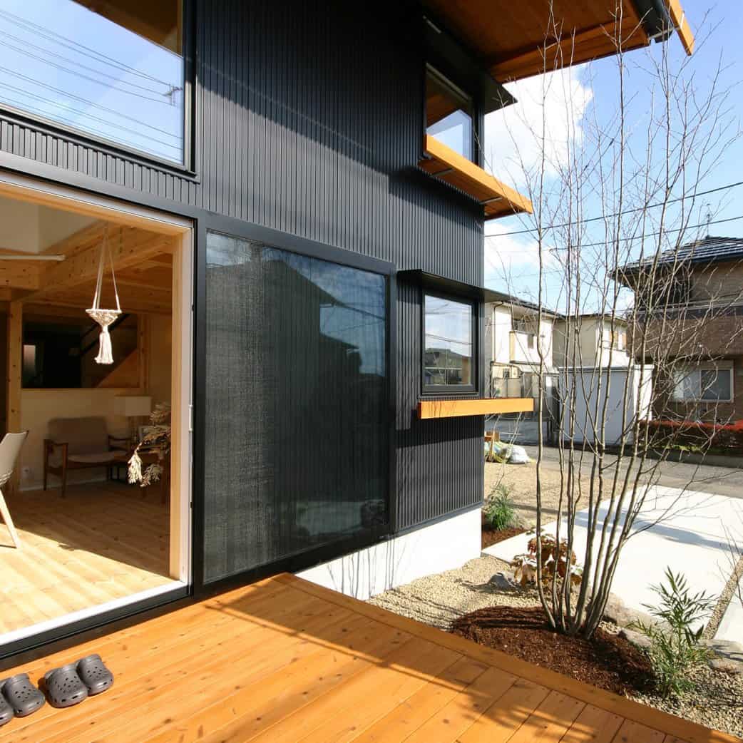 ウッドデッキ｜BEAHAUS | N-SERIES｜栃木県宇都宮市で注文住宅を手掛けるネクストハウスデザインの施工例