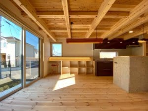 【予約制】狭小地に建つDIYの家 完成見楽会 宇都宮市｜注文住宅 自由設計