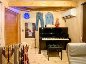【予約制】築半年、20代で建てた小屋のある暮らしの見楽会 芳賀町｜注文住宅 Glamp