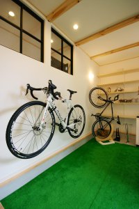 玄関土間収納｜B-CRAFT | BinO｜栃木県宇都宮市で注文住宅を手掛けるネクストハウスデザインの施工例