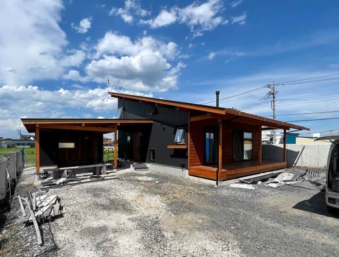 【予約制】ガレージと薪ストーブのある家 完成見楽会 栃木市｜LOAFER