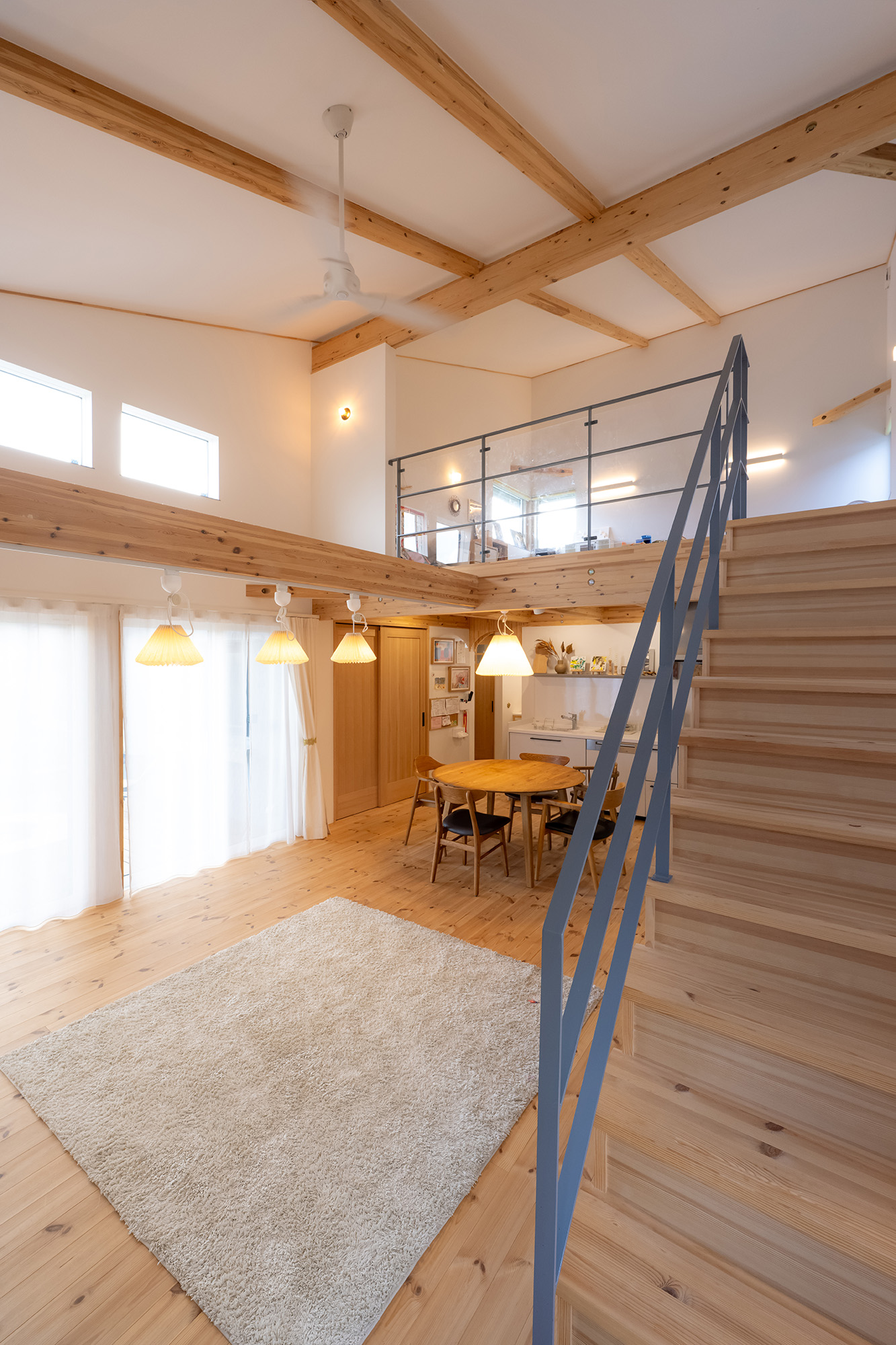 LOAFER 吹き抜け・階段|ネクストハウスデザイン|施工例|宇都宮市